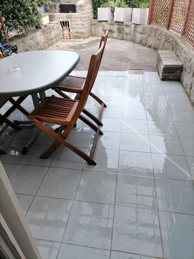 דירות קופר Apartmajsko Naselje Zusterna מראה חיצוני תמונה