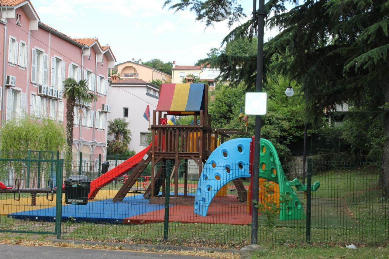 דירות קופר Apartmajsko Naselje Zusterna מראה חיצוני תמונה